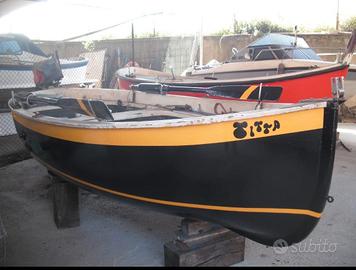 barca vetroresina tipo gozzo