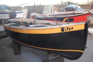 barca vetroresina tipo gozzo