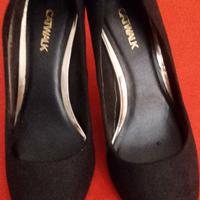 decolté nere in camoscio