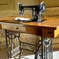 Necchi - macchina per cucire vintage