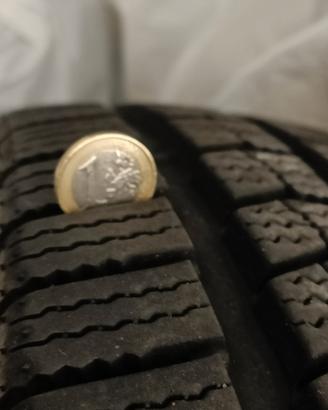 gomme invernali Nexen 205/75/16 per autocaravan