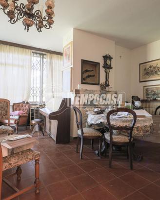 AMPIA PROPRIETA' DI OLTRE 22.000 MQ DI TERRENO E C