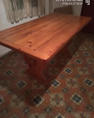 tavolo in legno come da foto 
