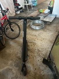 Monopattino segway-ninebot