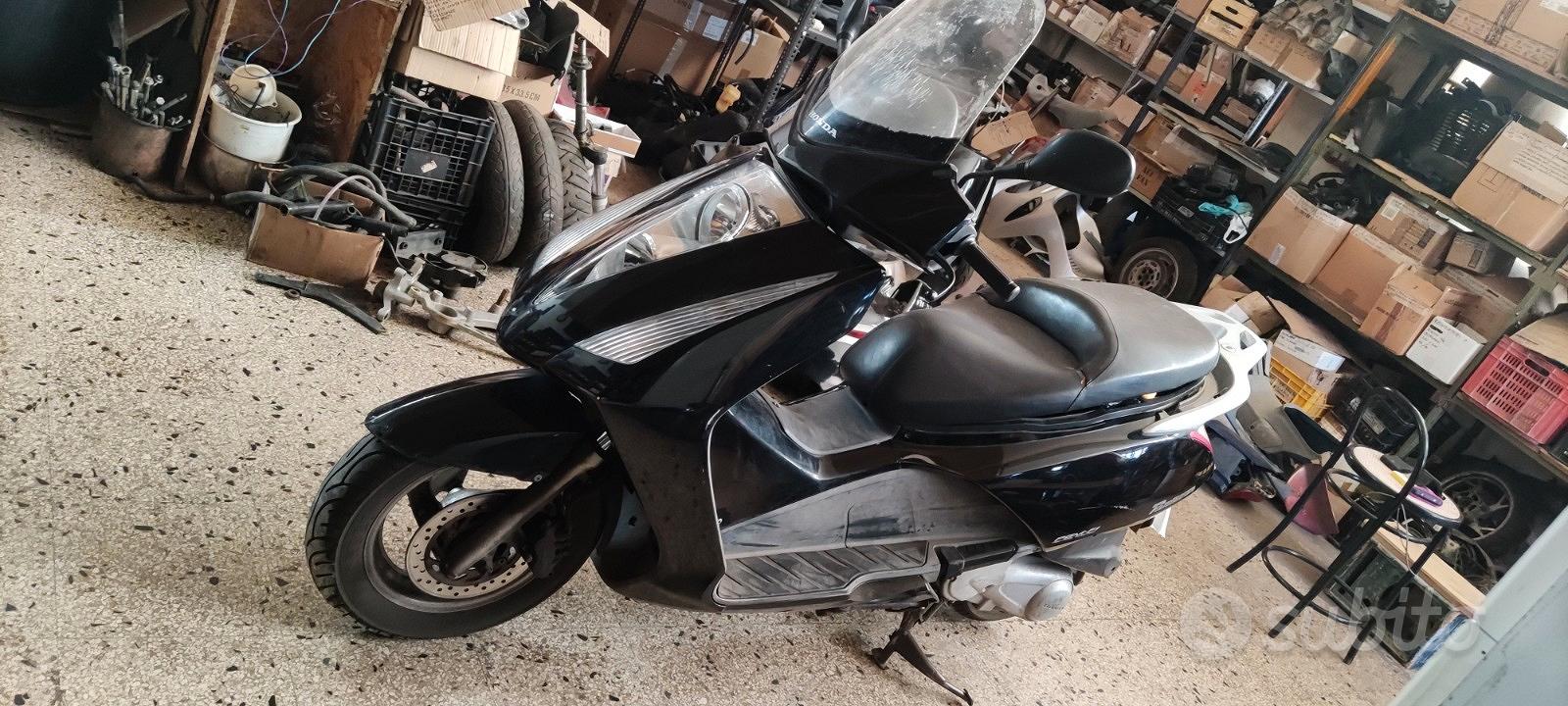Subito TUTTO RICAMBI USATI SCOOTER MOTO Ricambi honda pantheon