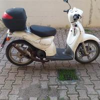 Motorino scarabeo 50