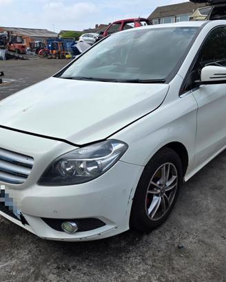 Ricambi MERCEDES B W246 651901 AUT