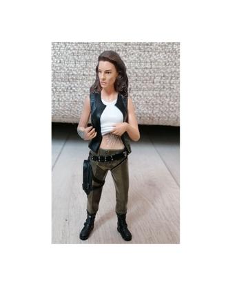 Farscape Aeryn Sun "The Mutation" Toy Vault action