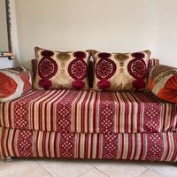 Divano arabo con struttura