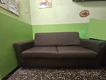 Divano marca Doimo (trattabile)