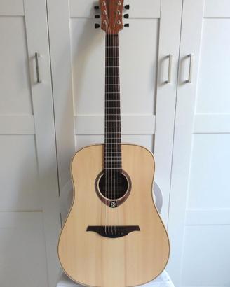 Chitarra acustica Lag