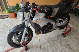 Suzuki gsr 600 anno 2007