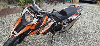 KTM Smm 690