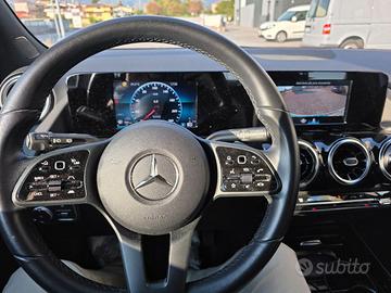 Mercedes GLA 200d Executive Aziendale come nuova