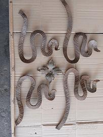 Antiche decorazioni ferro