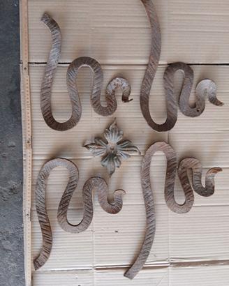 Antiche decorazioni ferro