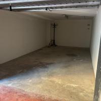 Garage, posti auto, cantine - Ponterio