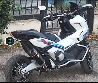 Honda X-adv 