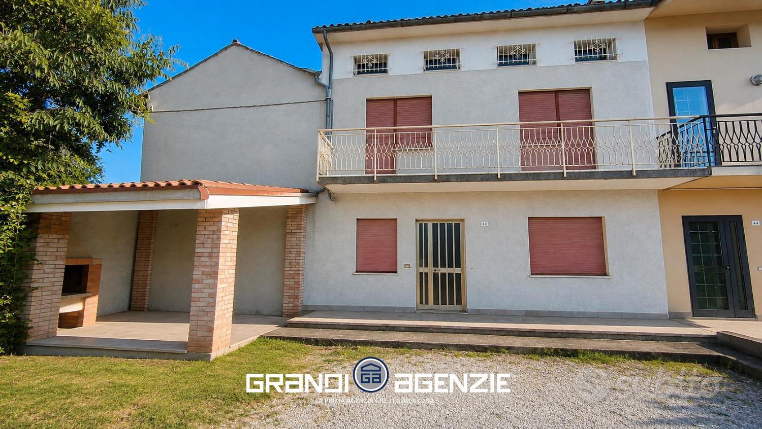 Volpago del Montello - 9 locali 130000 T9312 - Vista 2