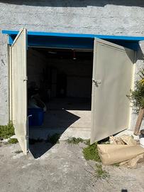 Garage/ magazzino spazioso e comodo