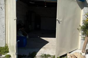 Garage/ magazzino spazioso e comodo