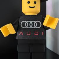 Omino Lego XXL 20cm Audi