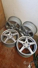 Cerchi in lega Fiat Freemont 17