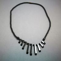 girocollo in ematite nera