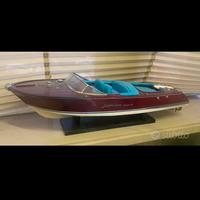 Modello barca Aquarama Riva da collezione