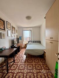 Stanza matrimoniale piazza Ragusa/ San Giovanni