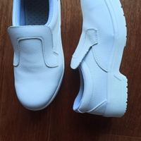 Istituto alberghiero scarpe e abbigliamento
