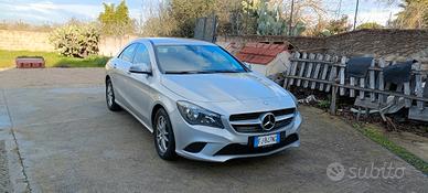 Mercedes CLA 200