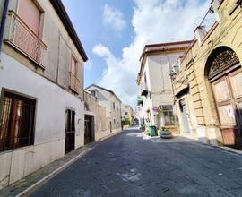 CASA DI CORTE A SANTA MARIA A VICO