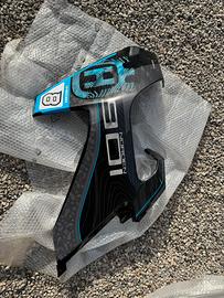 Carena laterale sx husqvarna 901 norden