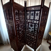 Paravento divisorio in legno scuro