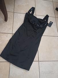 vestito nero 