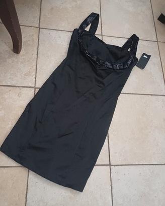 vestito nero 