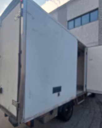 CELLA FRIGO FUNZIONANTE LUNGA 3.80M