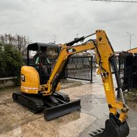 E165 Mini escavatore 30 q Caterpillar 303E