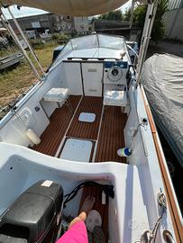 Noleggio barca cabinata con patente