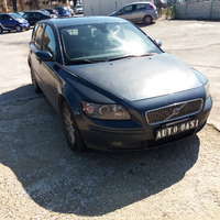 Volvo v50 sw 2 0 td 06 ricambi
