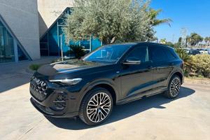 Audi Q5 tdi Sline Anticipo €18.500 noleggio no sco