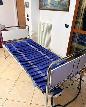 Letto medico + materasso antidecubito PIUMA UP 2