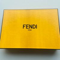 Contenitore in cartone