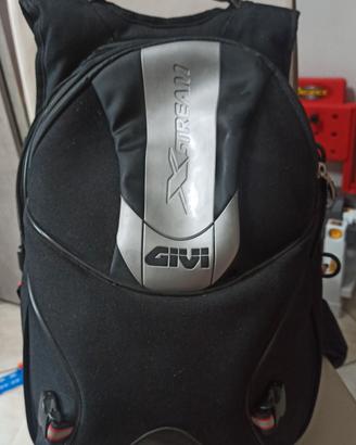 Zaino moto Givi Xstream 30 L