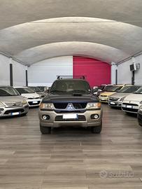 Mitsubishi Pajero Sport 2.5 TDI Instyle UNICO PROP