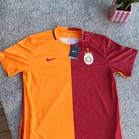 maglia Galatasaray ufficiale con cartellino 