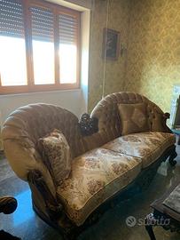 Elegante Soggiorno in Stile Rococò–Perfetto stato