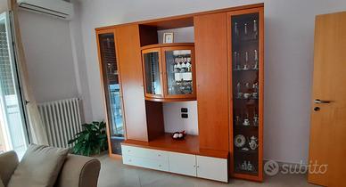 mobili per salotto e cameretta