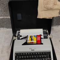 macchina da scrivere